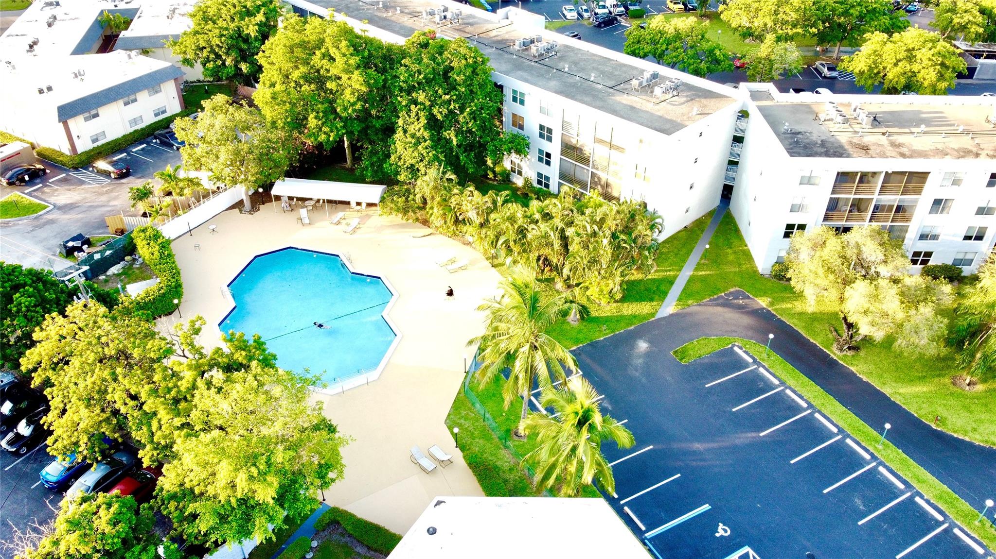 Royal Park - Residential