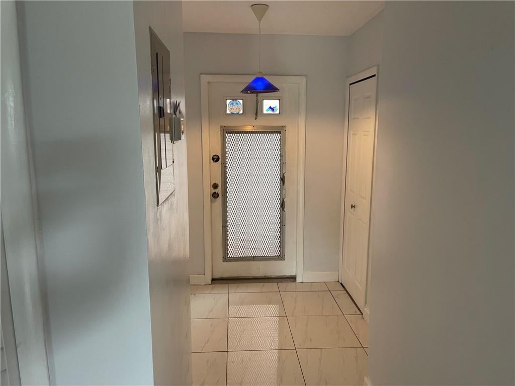 Canongate Condominium - Residential