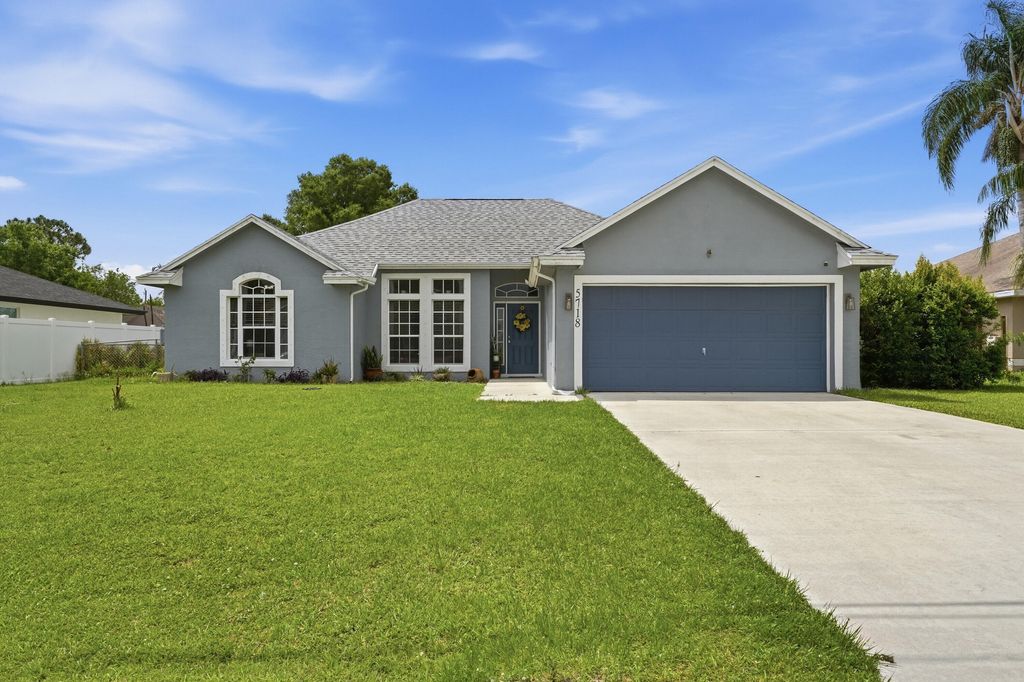 Photo of 5718 NW Alcazar Terrace, Port Saint Lucie, FL 34986 (MLS # B26025631)