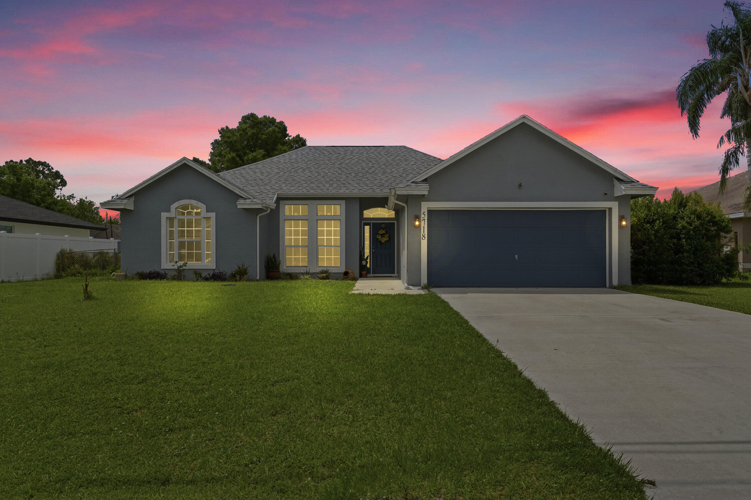 PORT ST LUCIE SECTION 44 - Residential