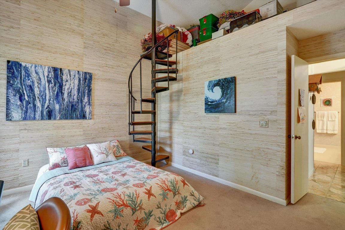 BLUFFS RIVER SINGLE FAMILY HOME ON THE PRESERVE - Residential