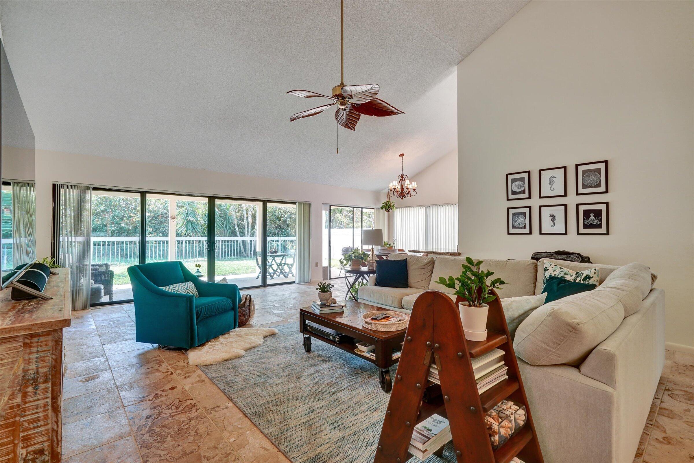 BLUFFS RIVER SINGLE FAMILY HOME ON THE PRESERVE - Residential