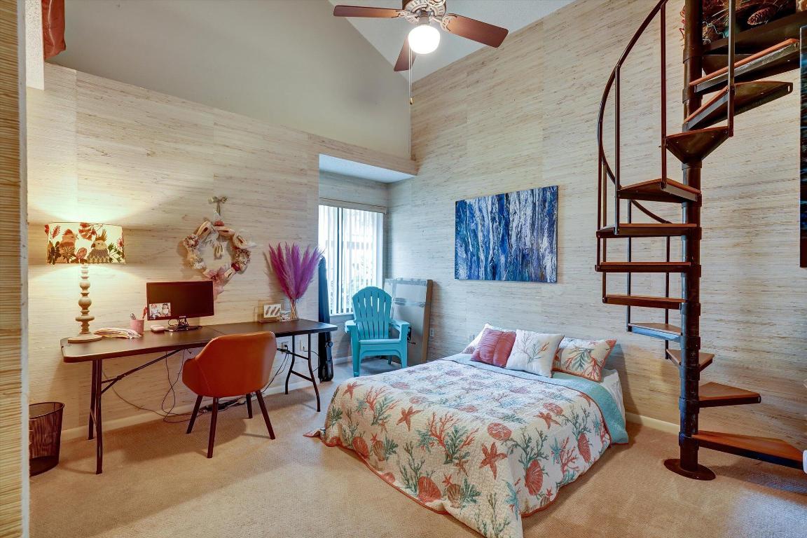 BLUFFS RIVER SINGLE FAMILY HOME ON THE PRESERVE - Residential