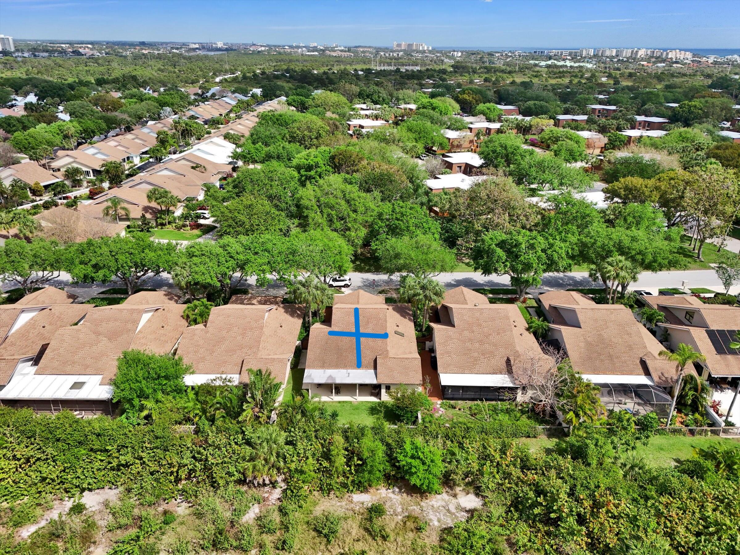 BLUFFS RIVER SINGLE FAMILY HOME ON THE PRESERVE - Residential
