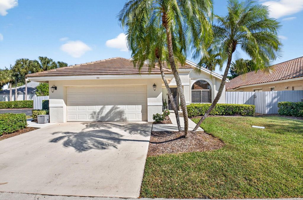 Photo of 190 Temple Avenue, Boynton Beach, FL 33436 (MLS # R11140523)
