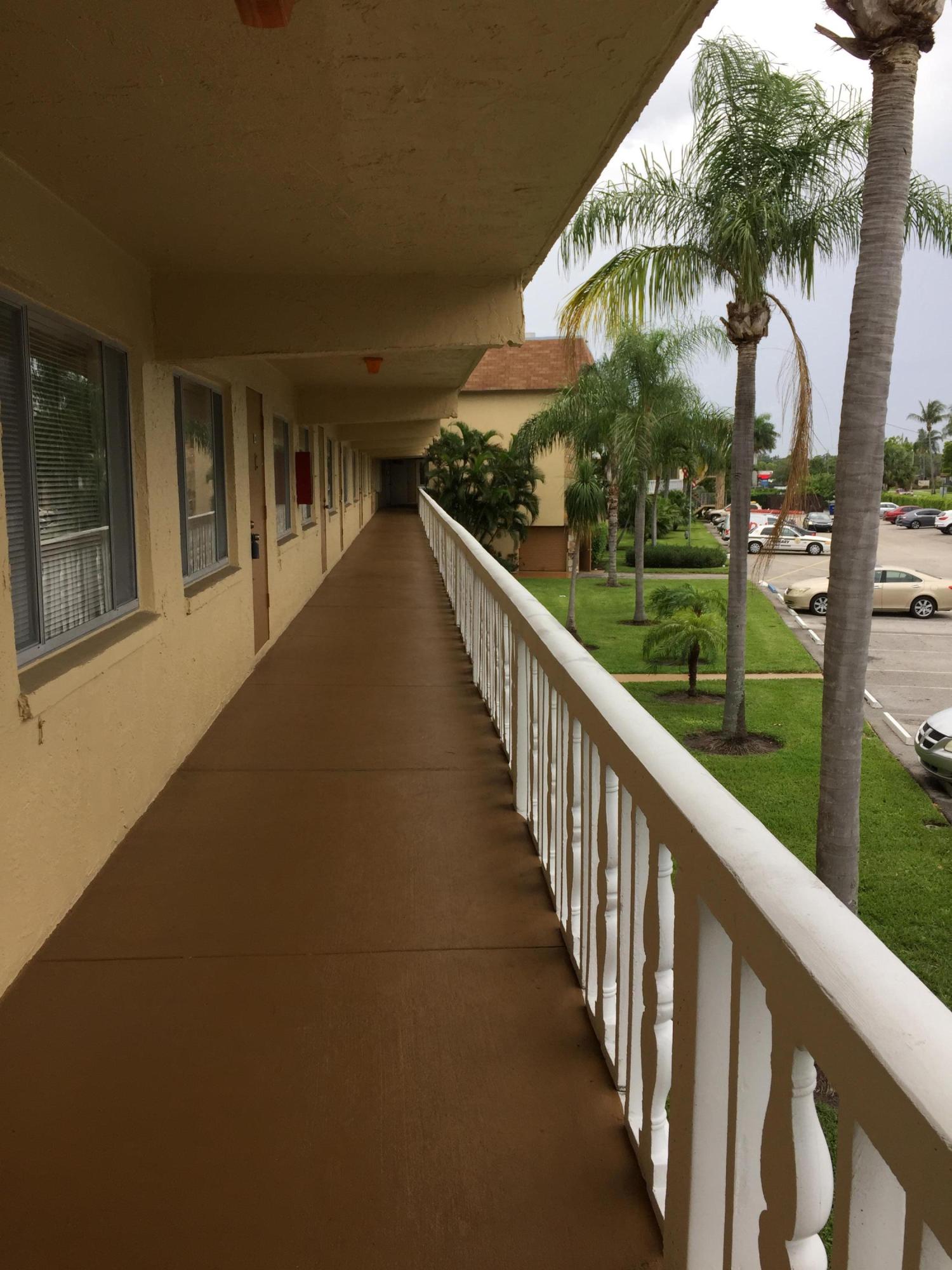 VILLAGE GREEN AVON CONDO - Residential