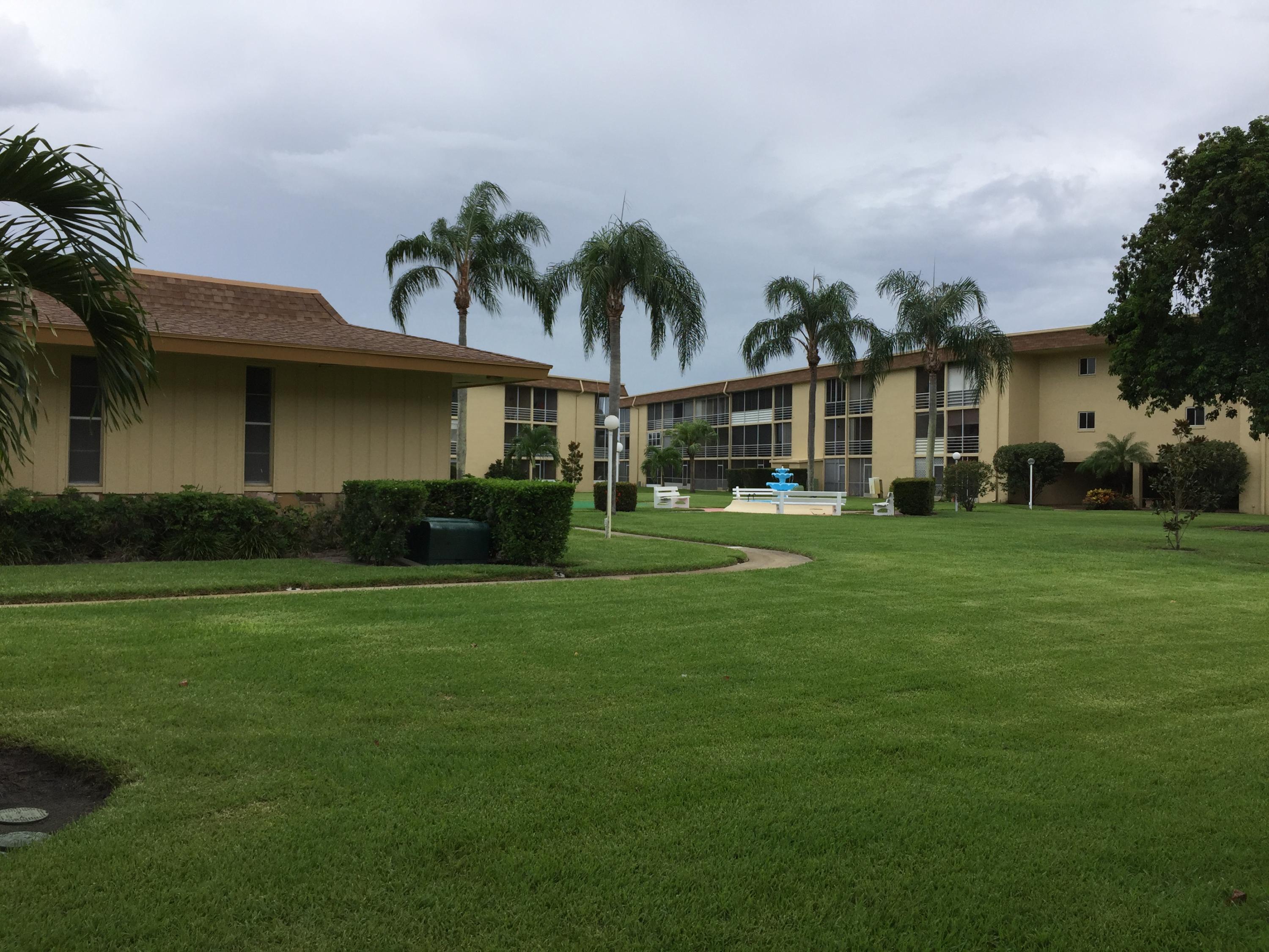 VILLAGE GREEN AVON CONDO - Residential