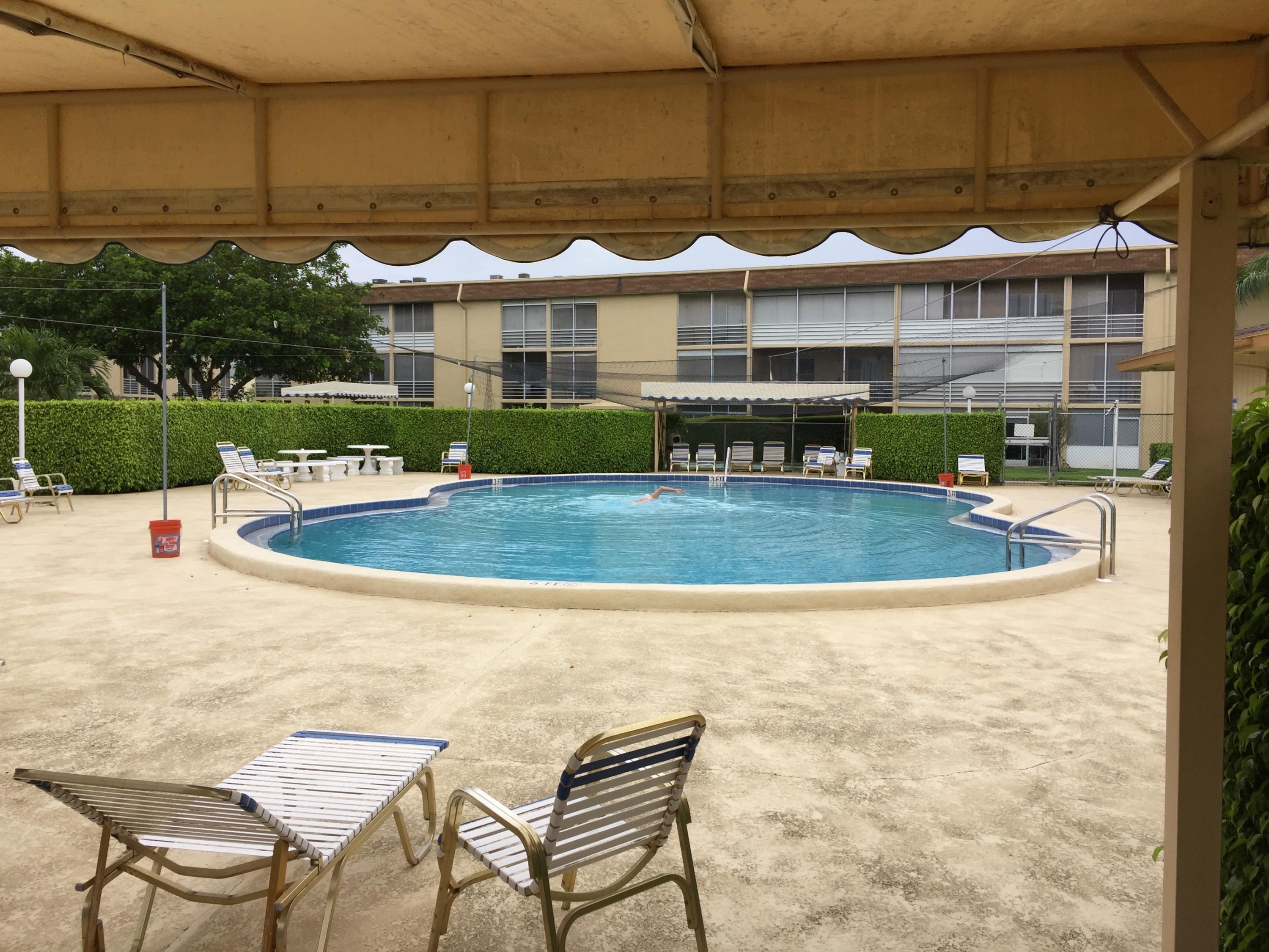 VILLAGE GREEN AVON CONDO - Residential