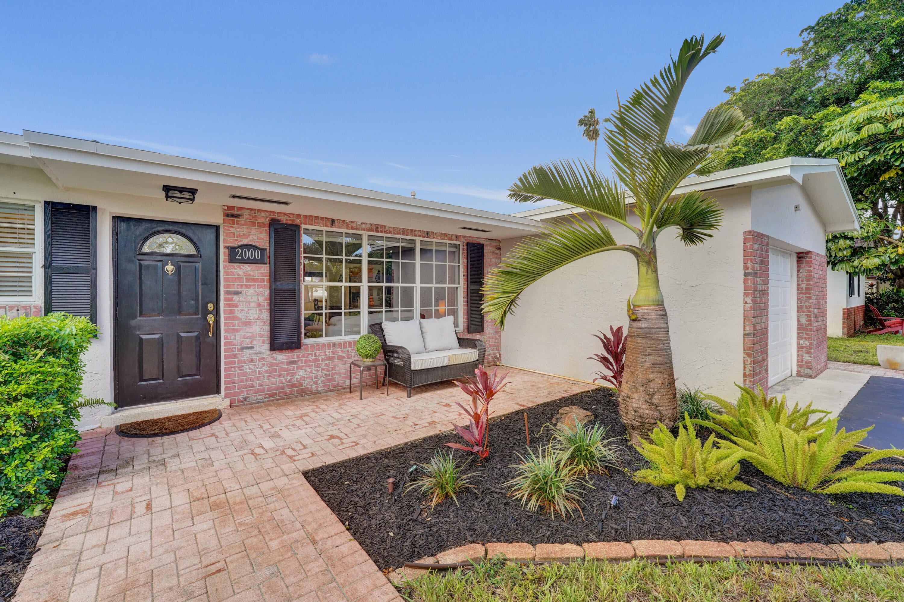 2000 NW 117TH Terrace