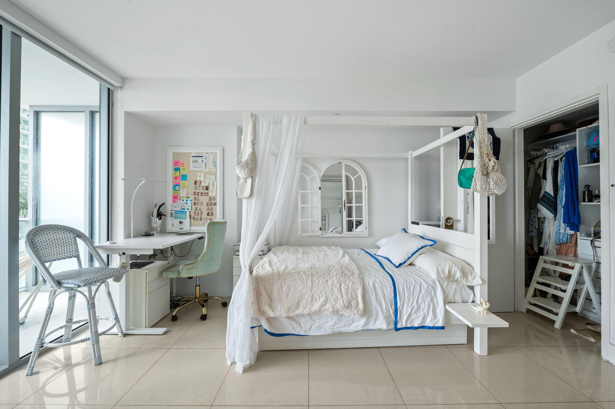 1300 Brickell Bay Drive 1005