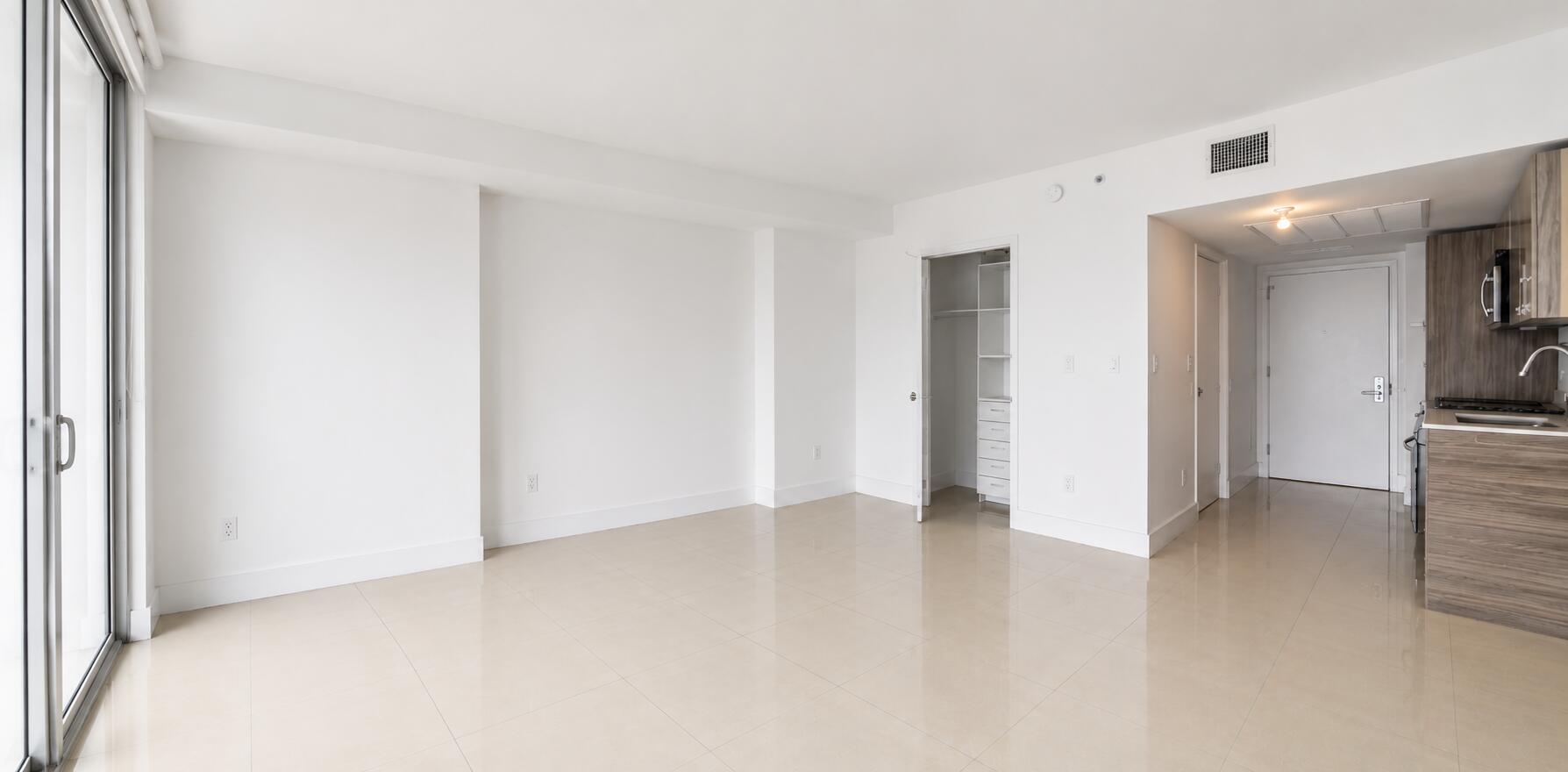 1300 Brickell Bay Drive 1005