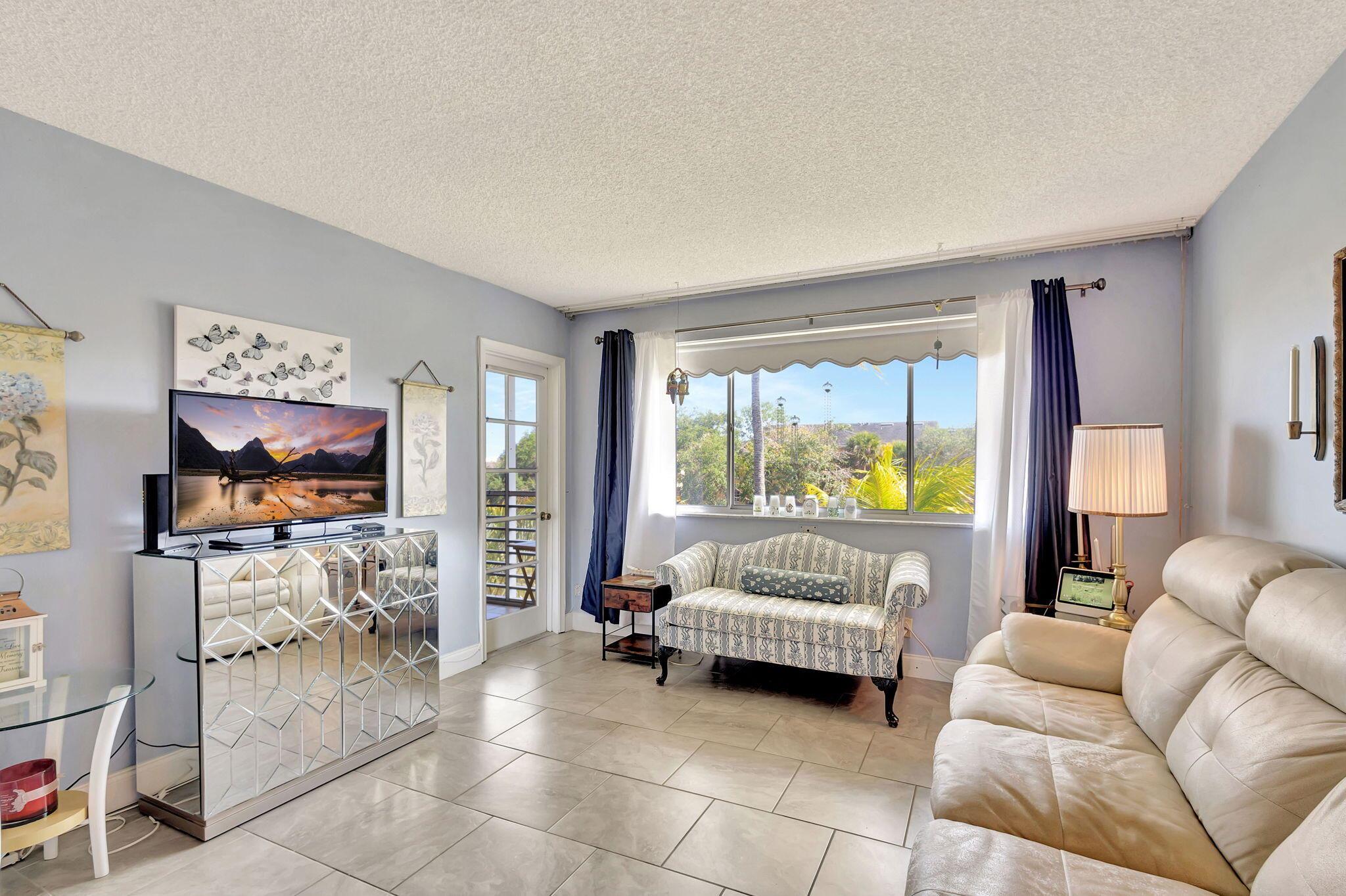 LAKE CLARKE GARDENS CONDO - Residential
