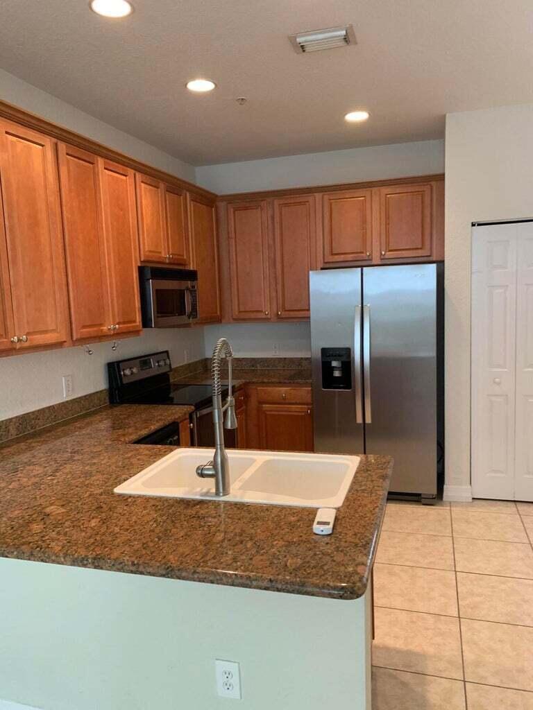 HARBORS - Residential Lease