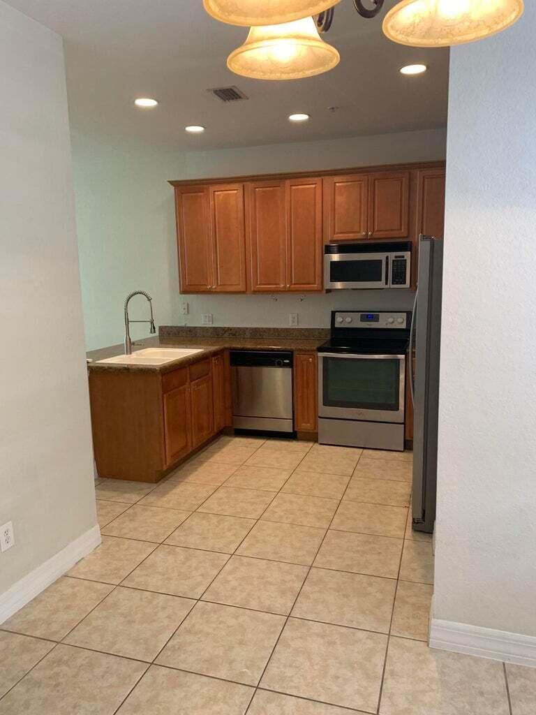 HARBORS - Residential Lease