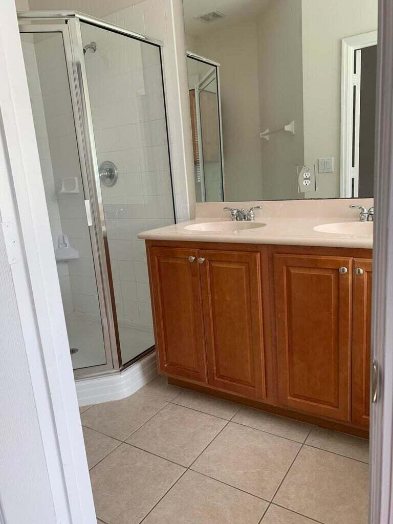 HARBORS - Residential Lease