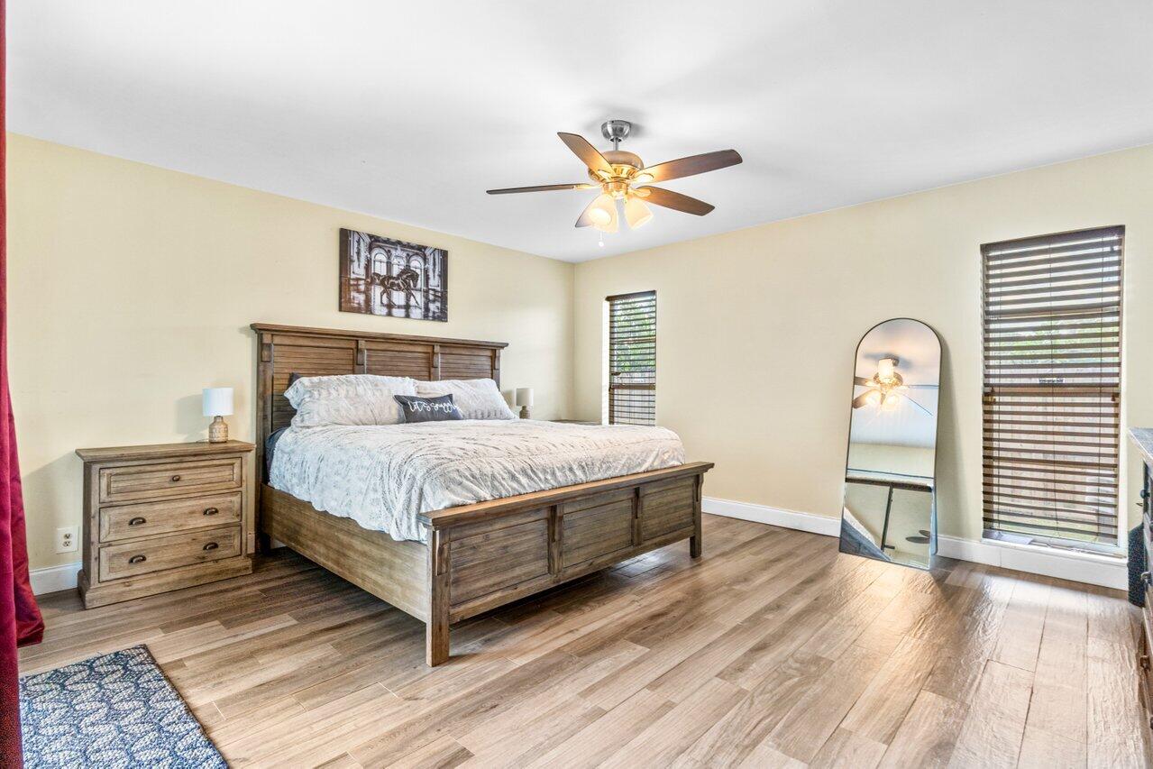 SOUTH SHORE 2 OF WELLINGTON - Residential Lease