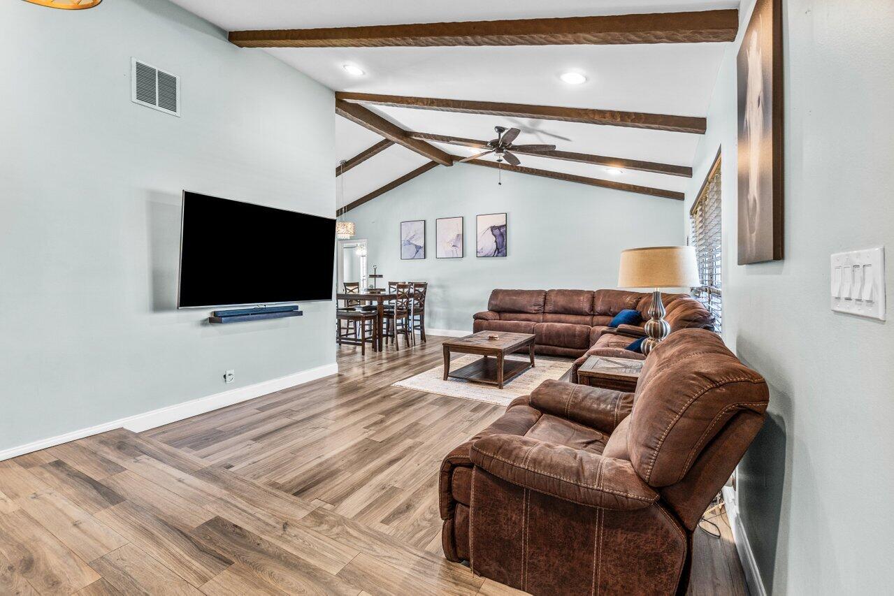 SOUTH SHORE 2 OF WELLINGTON - Residential Lease