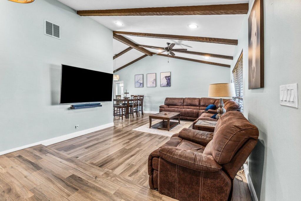 Photo of 1352 Wyndcliff Drive, Wellington, FL 33414 (MLS # R11168634)