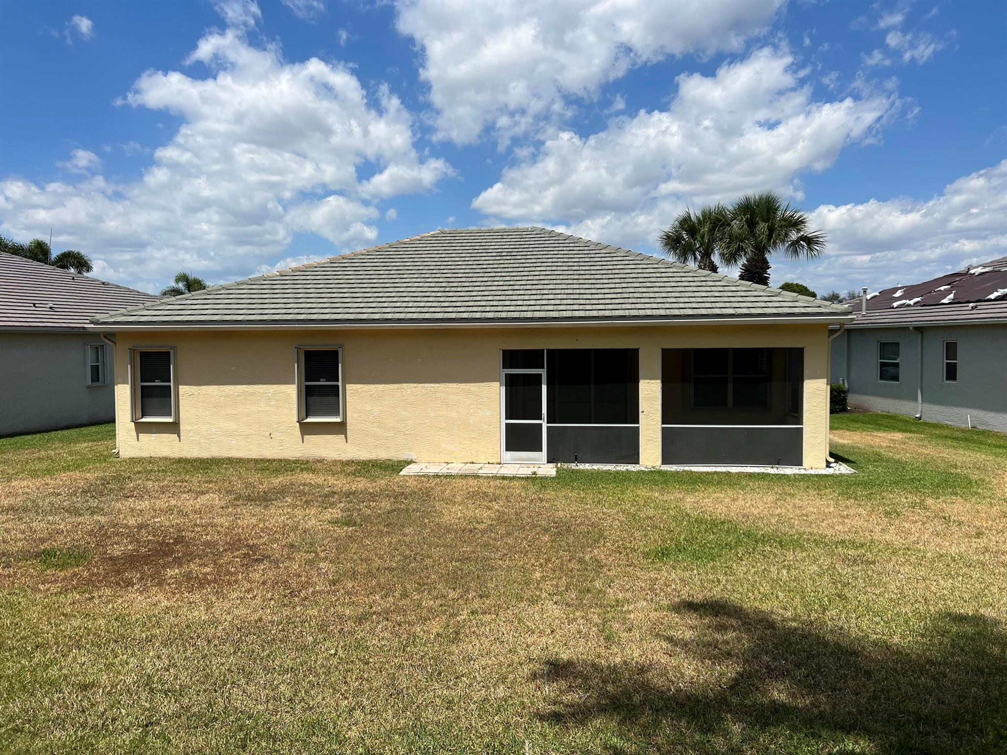LAKEFOREST AT ST LUCIE WE - Residential Lease