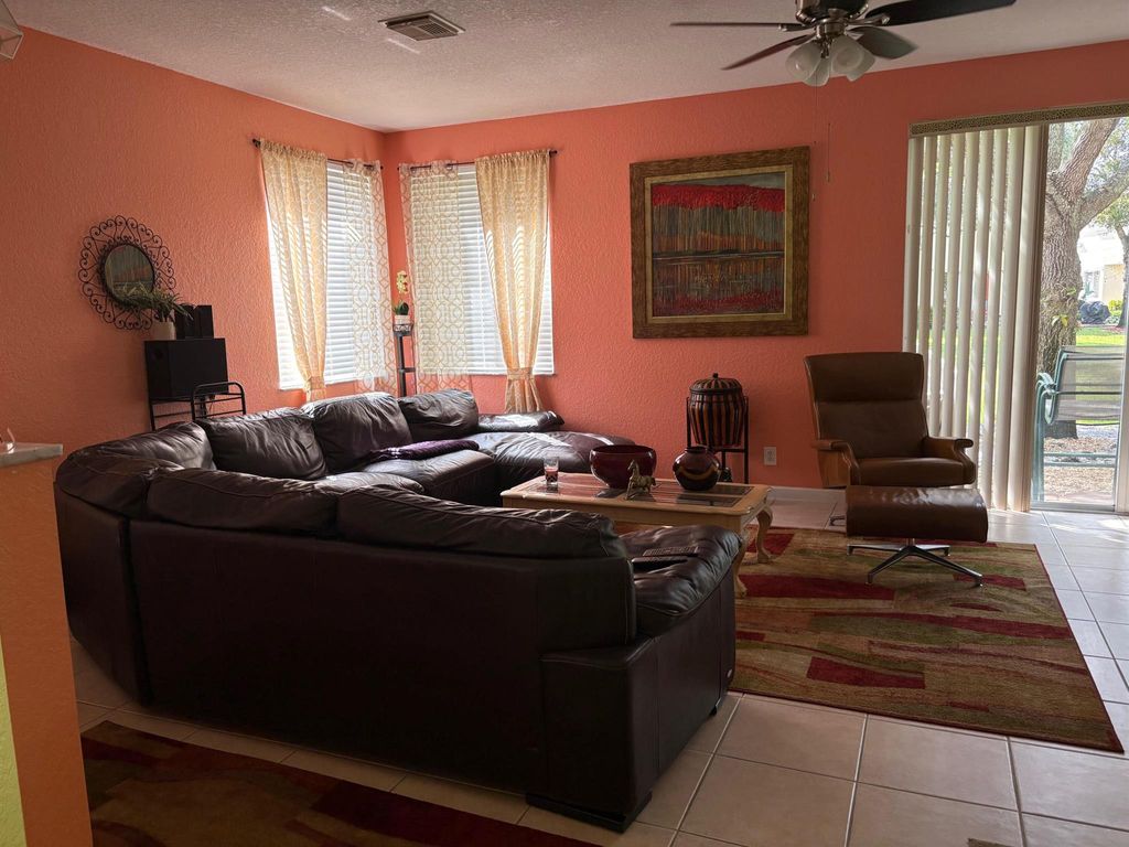 Photo of 3101 N Evergreen Circle N, Boynton Beach, FL 33426 (MLS # R11083639)