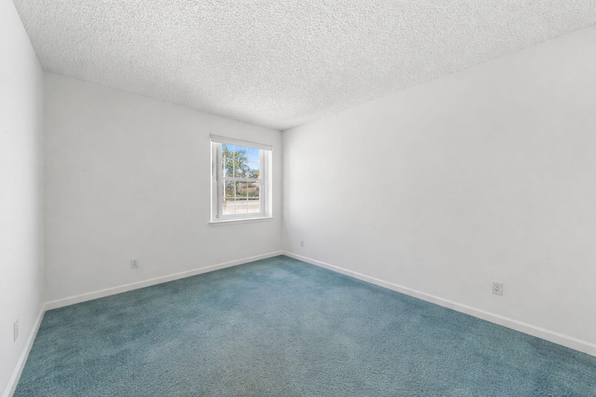 RAINBOW LAKES 2 - Residential