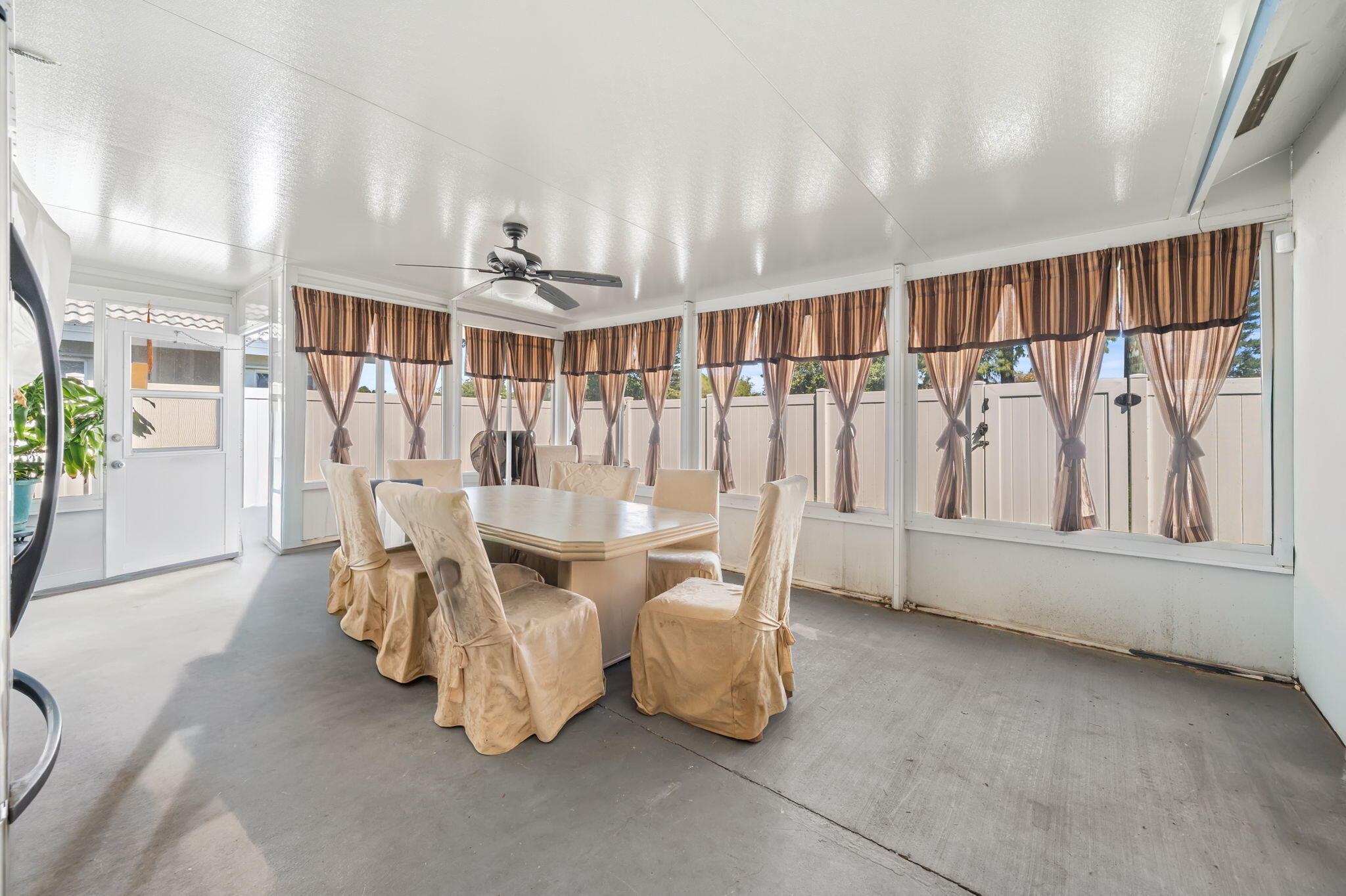 RAINBOW LAKES 2 - Residential