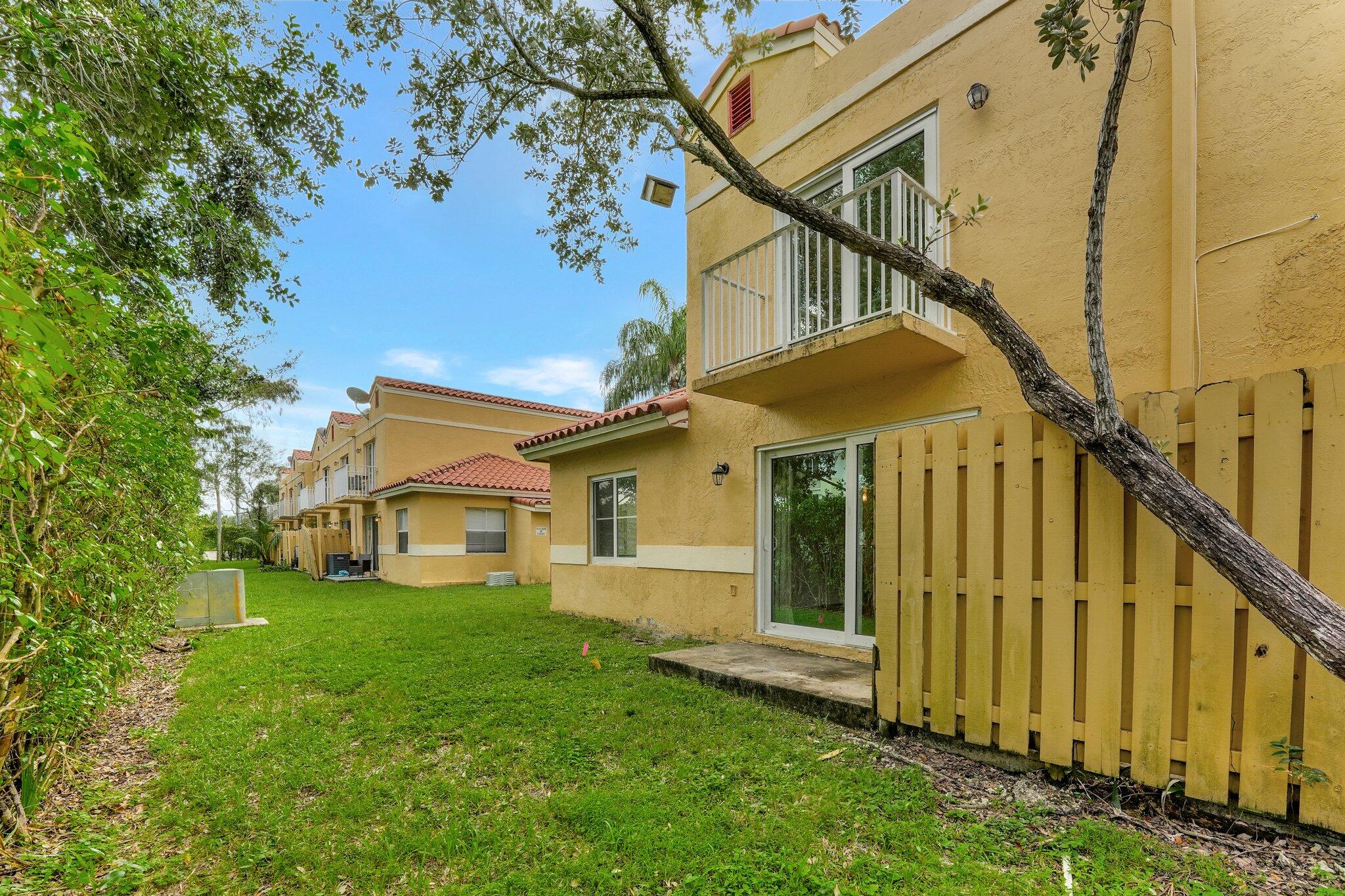 SORRENTO LAKES AT SUNRISE POINT - Residential
