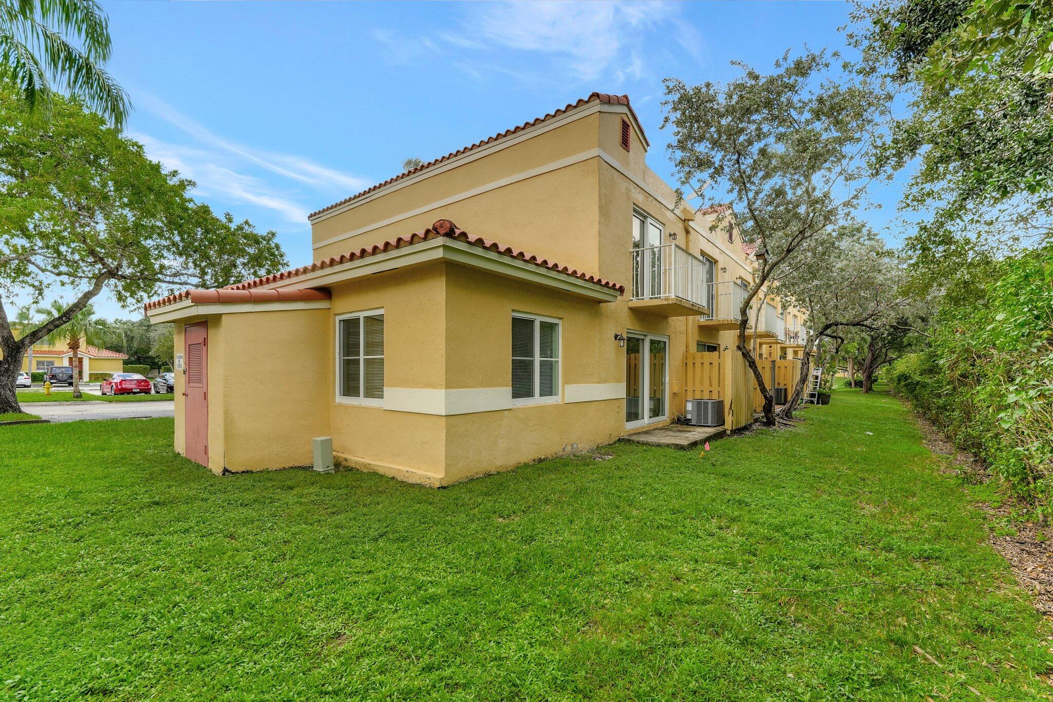 SORRENTO LAKES AT SUNRISE POINT - Residential