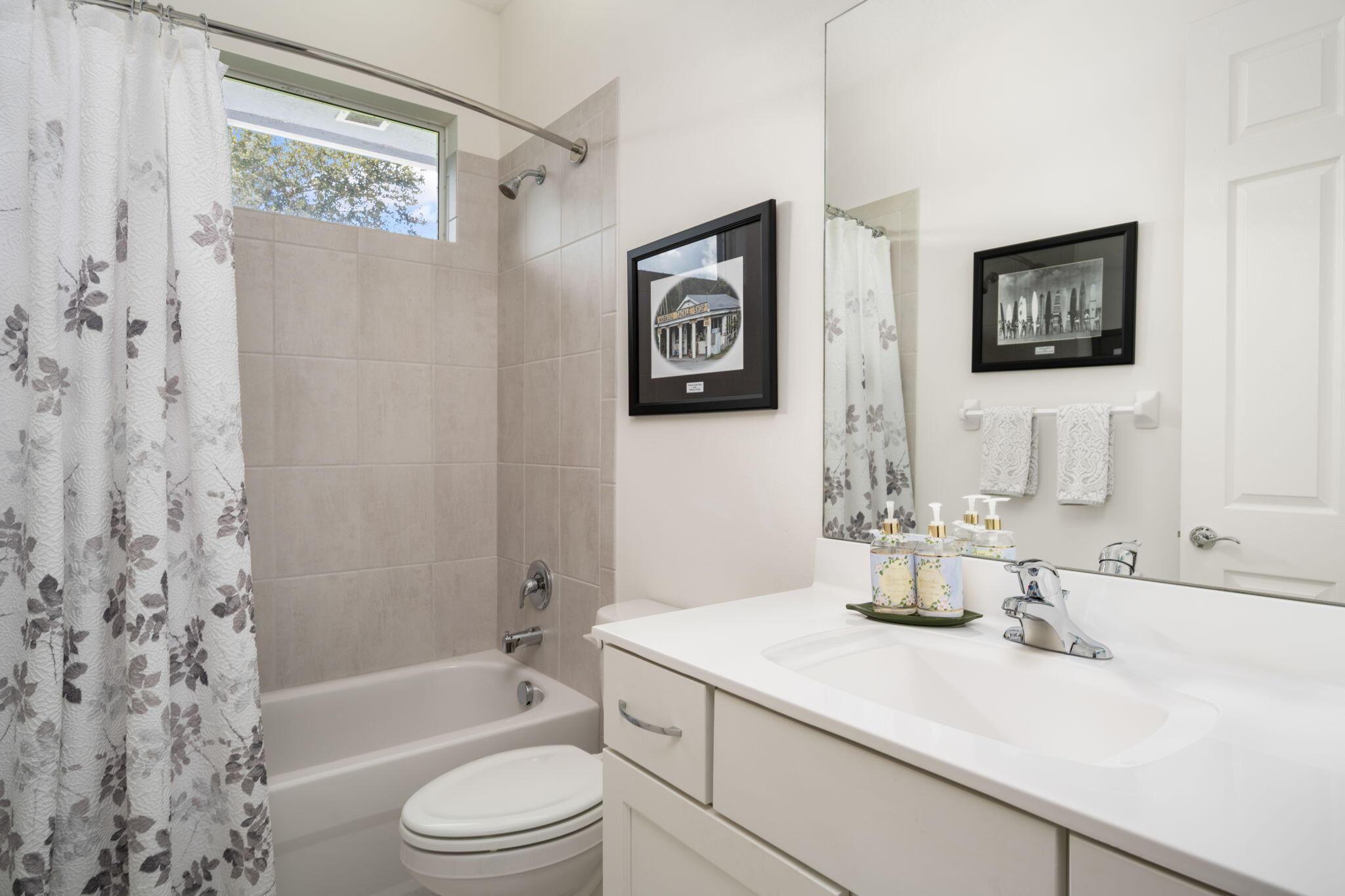 CROSS CREEK LAKE ESTATES PLAT EIGHT - Residential