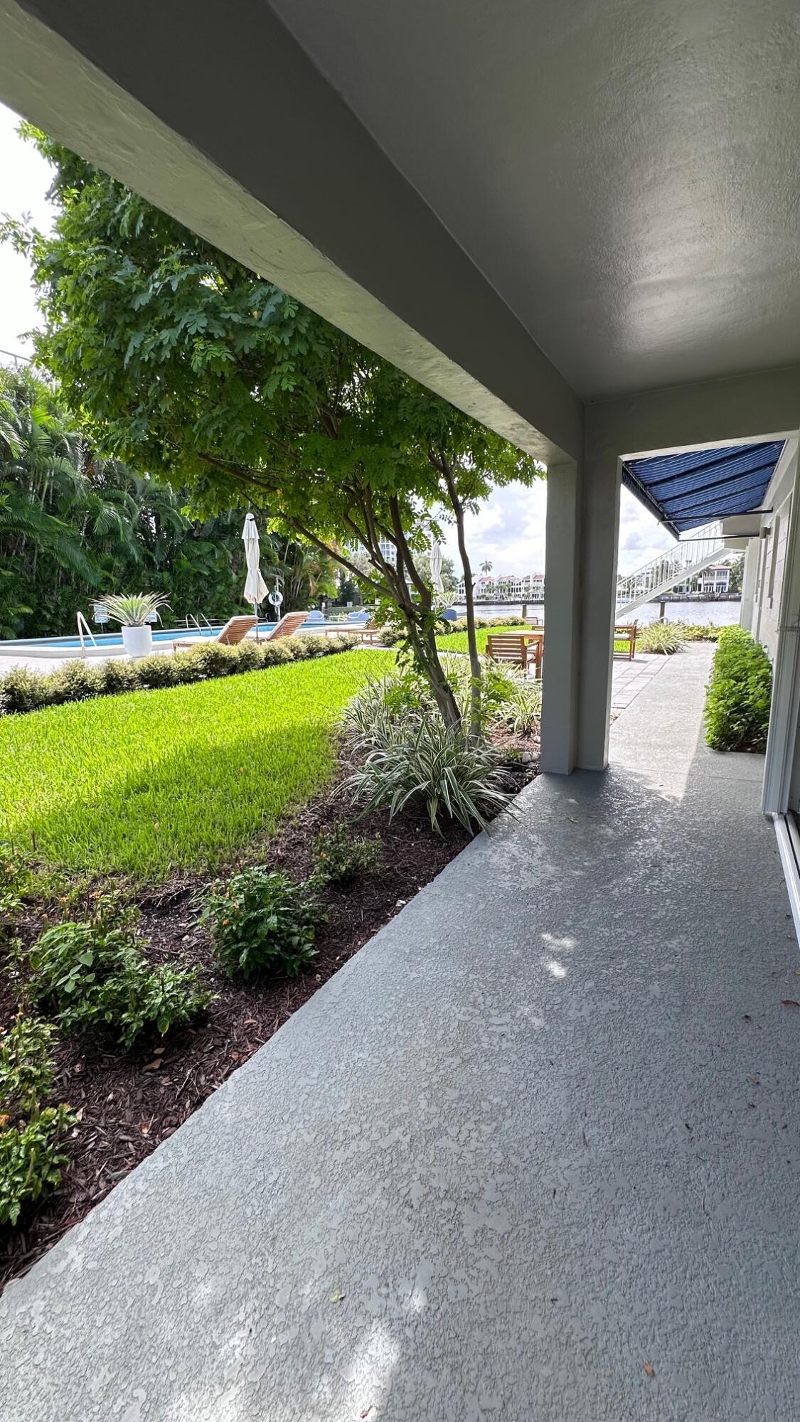 414 Seasage Drive 0030