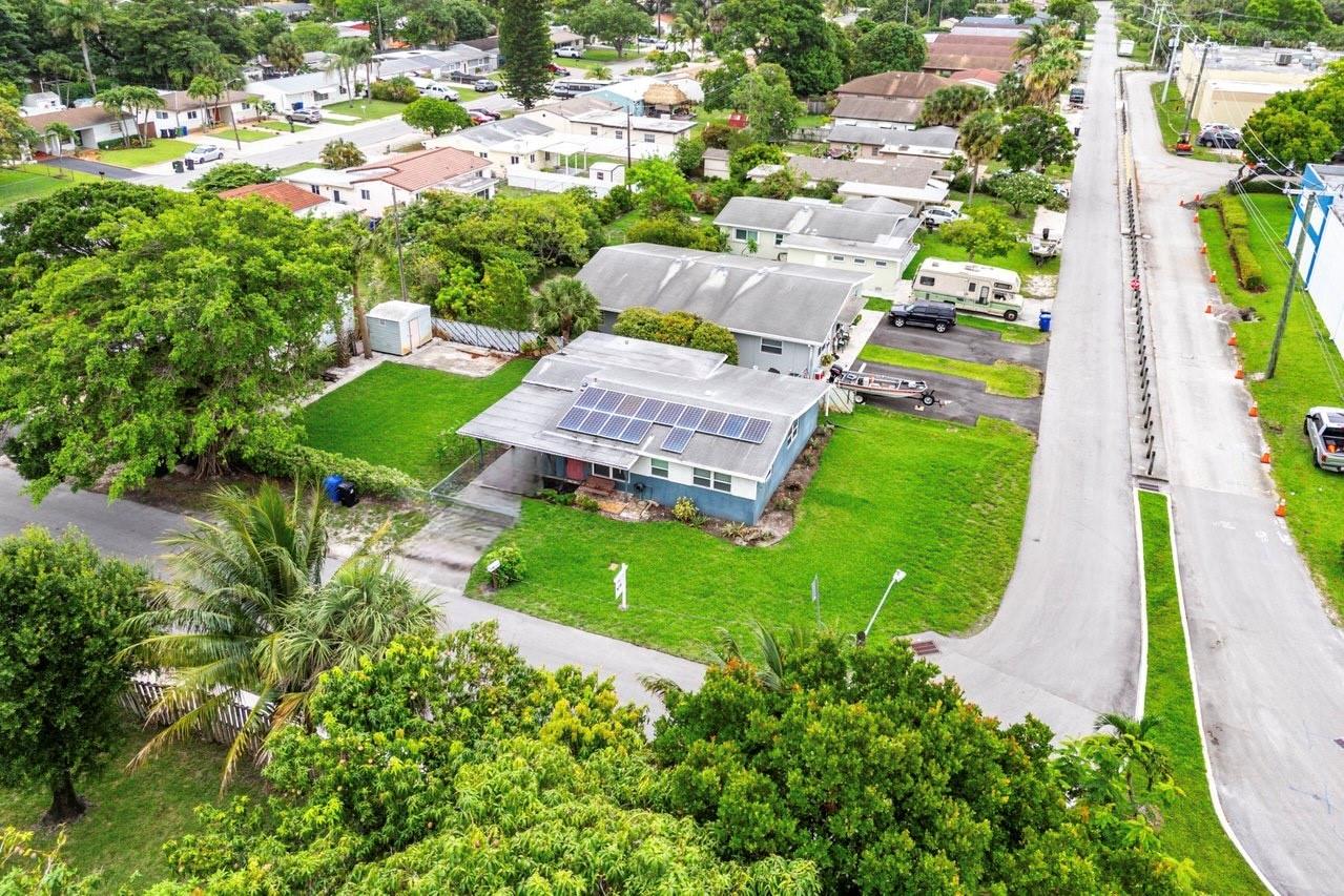 3250 SW 12th Ave