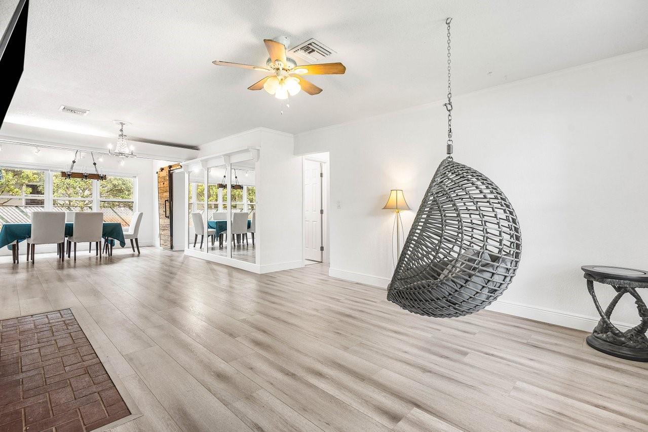 3250 SW 12th Ave