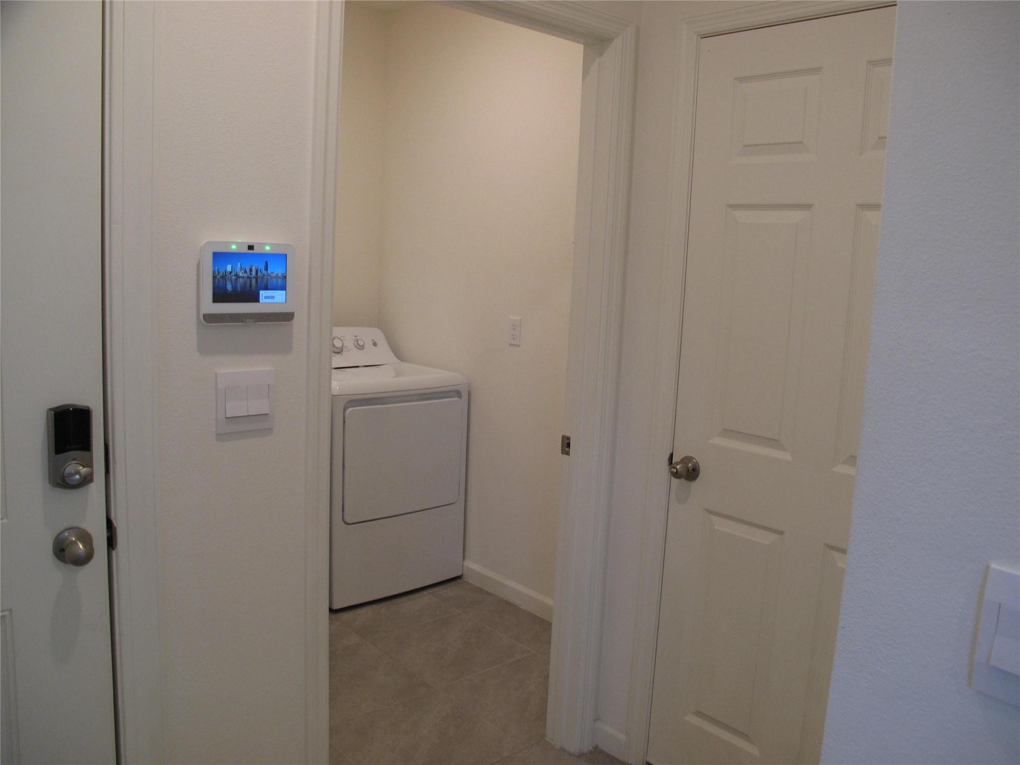 Central Park - Residential Lease