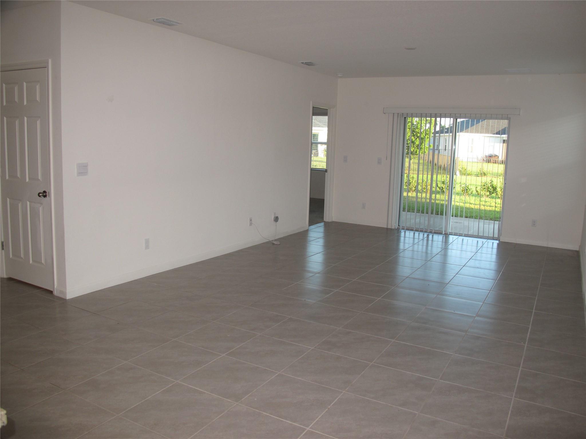 Central Park - Residential Lease