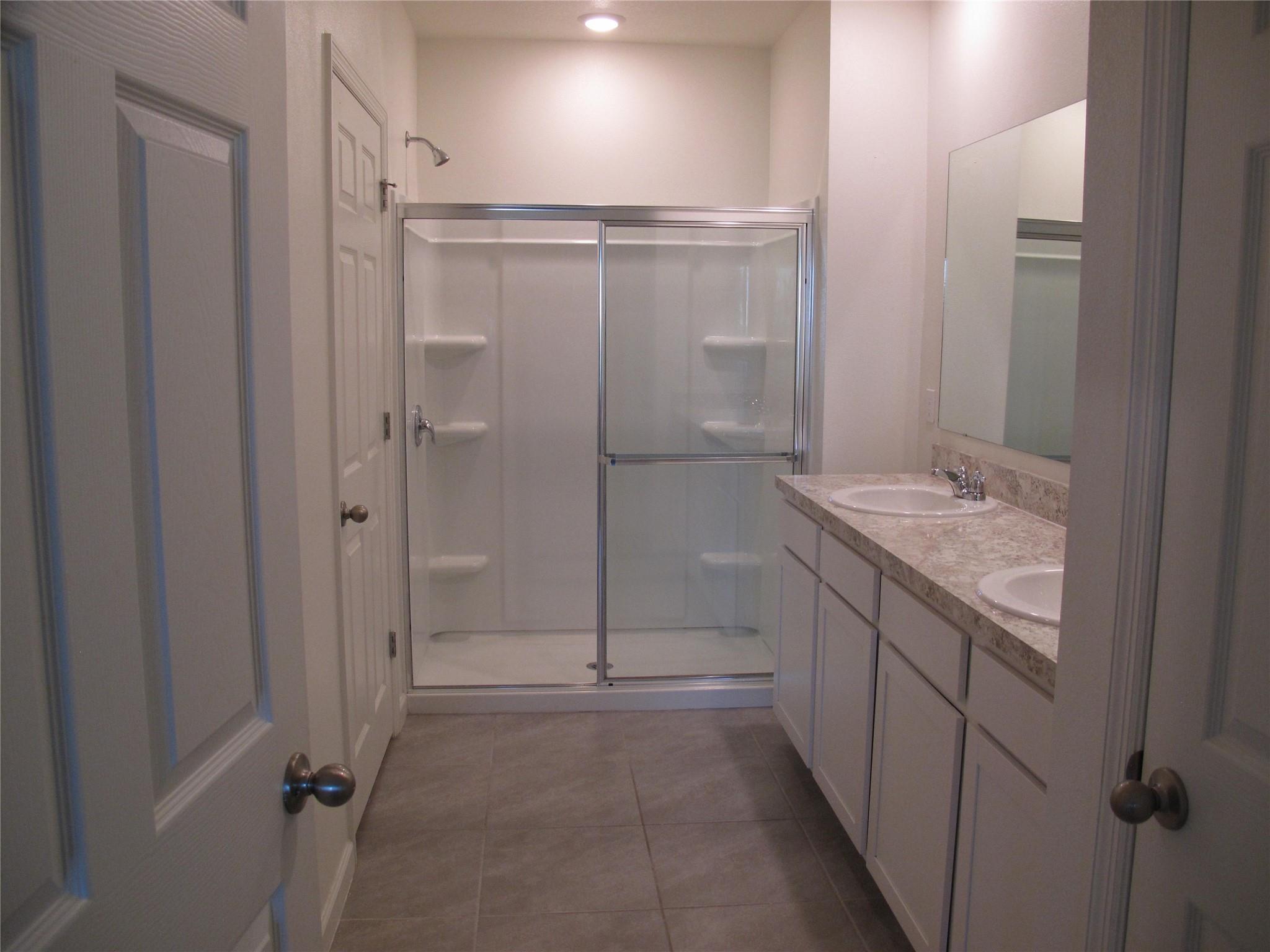 Central Park - Residential Lease