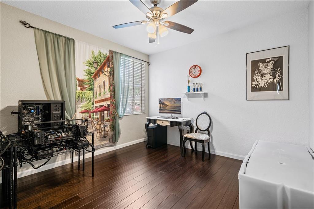 Hampton Creek - Residential