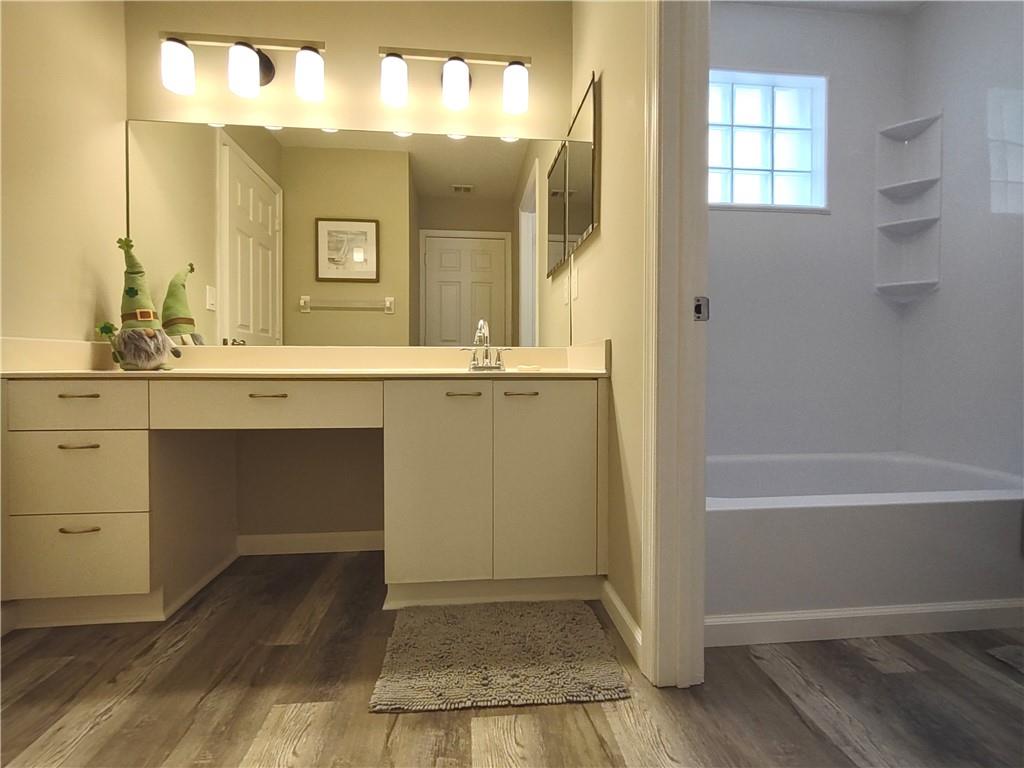 Hampton Creek - Residential