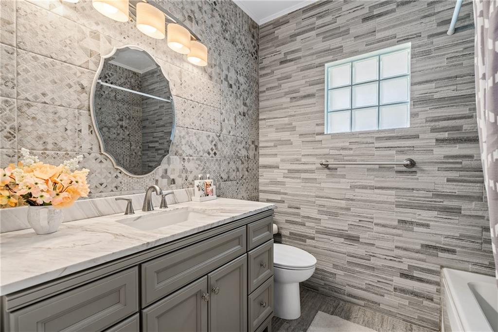 Hampton Creek - Residential