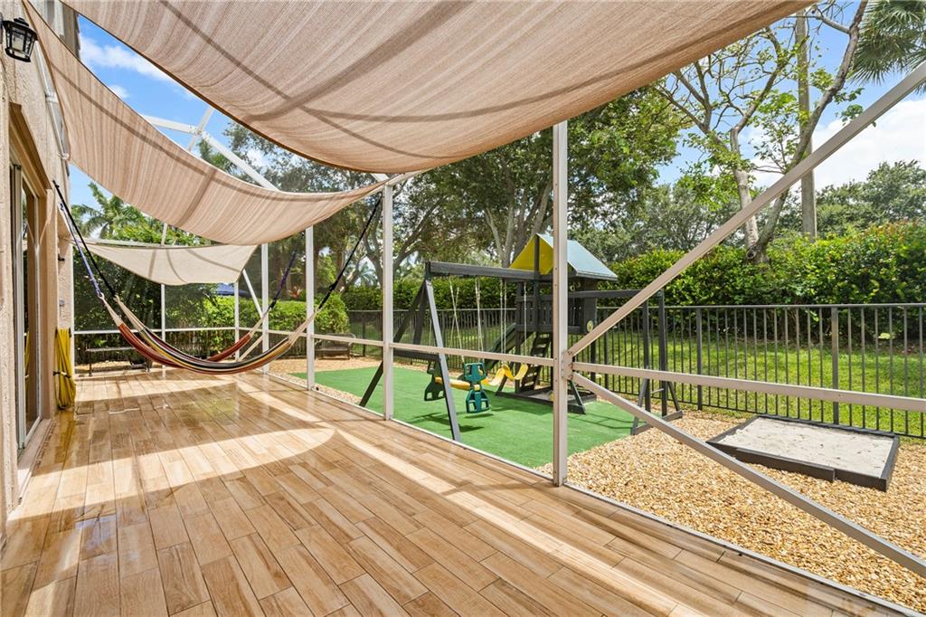 Hampton Creek - Residential