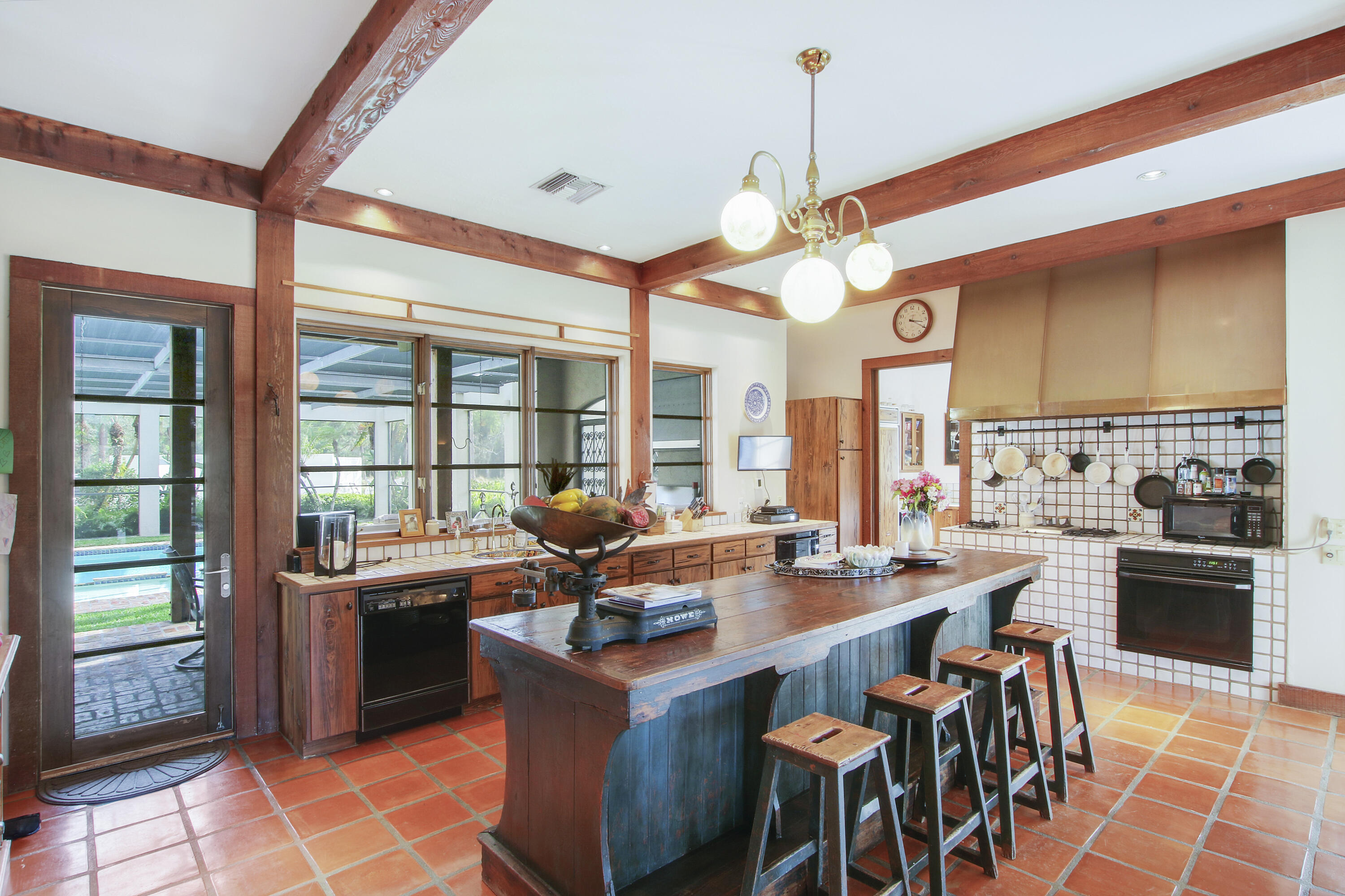 RANCH COLONY - RANCH ESTATES - Residential