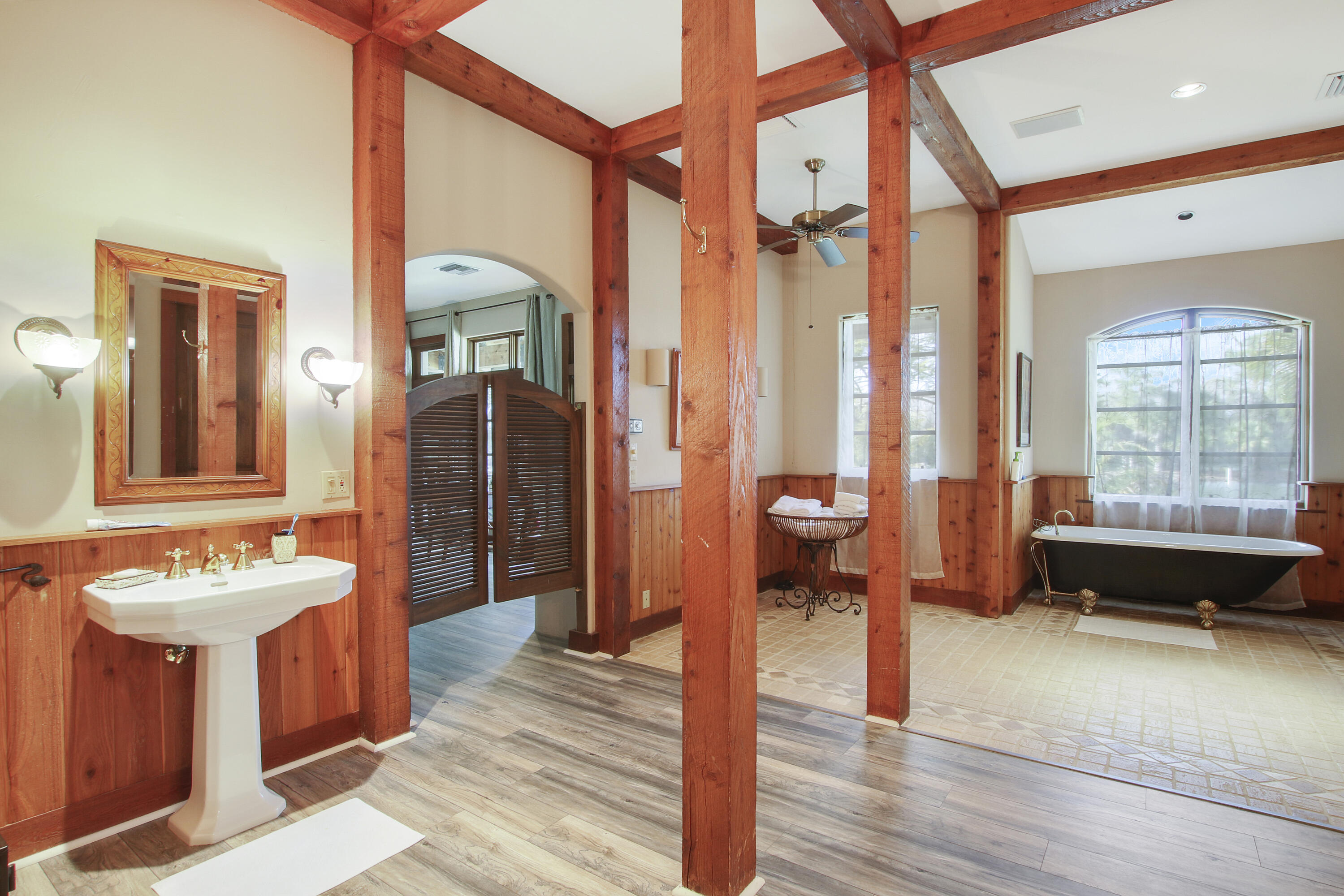 RANCH COLONY - RANCH ESTATES - Residential