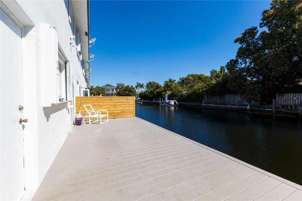 Photo of 1814 E Oakland Park Boulevard #77, Fort Lauderdale, FL 33306 (MLS # F10552492)