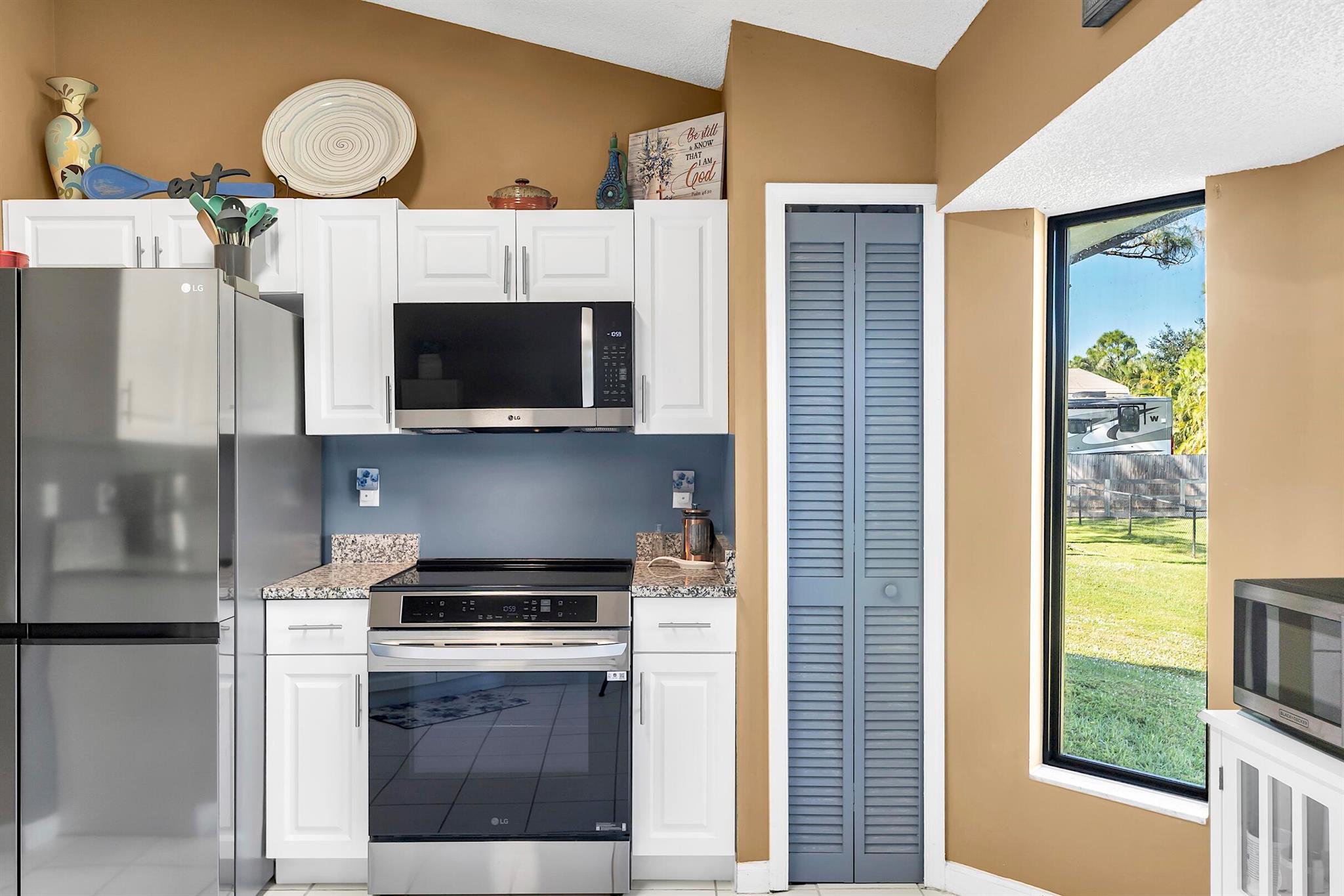 Acreage - Residential