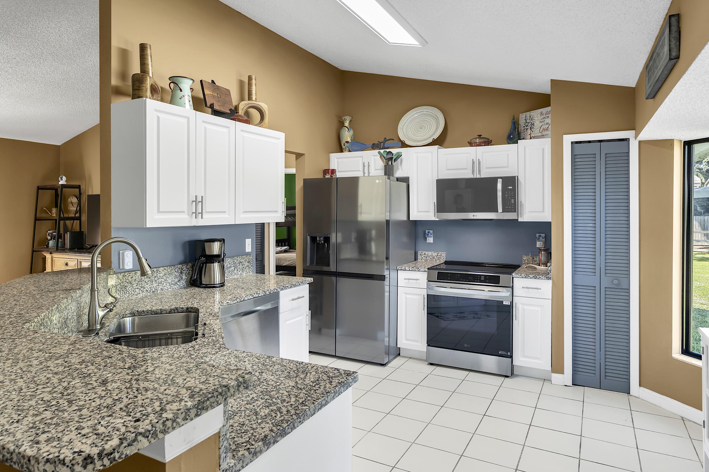 Acreage - Residential