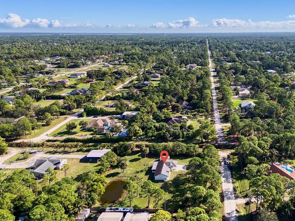 Photo of 17769 83rd Place N, Loxahatchee, FL 33470 (MLS # R11146971)