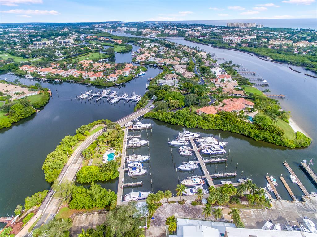 Jonathan's Landing Marina Condo - Land