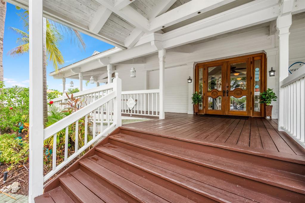 Jonathan's Landing Marina Condo - Land