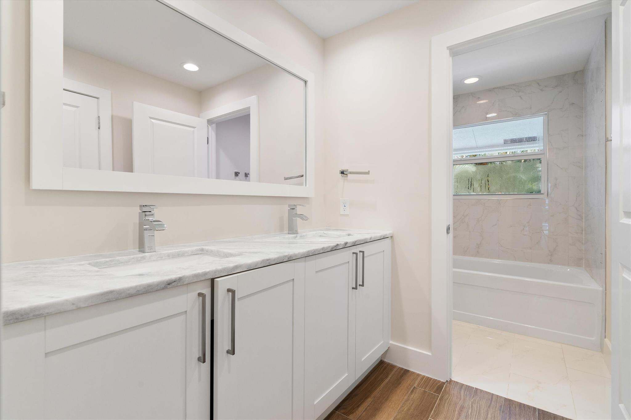 WOODFIELD HUNT CLUB II - Residential