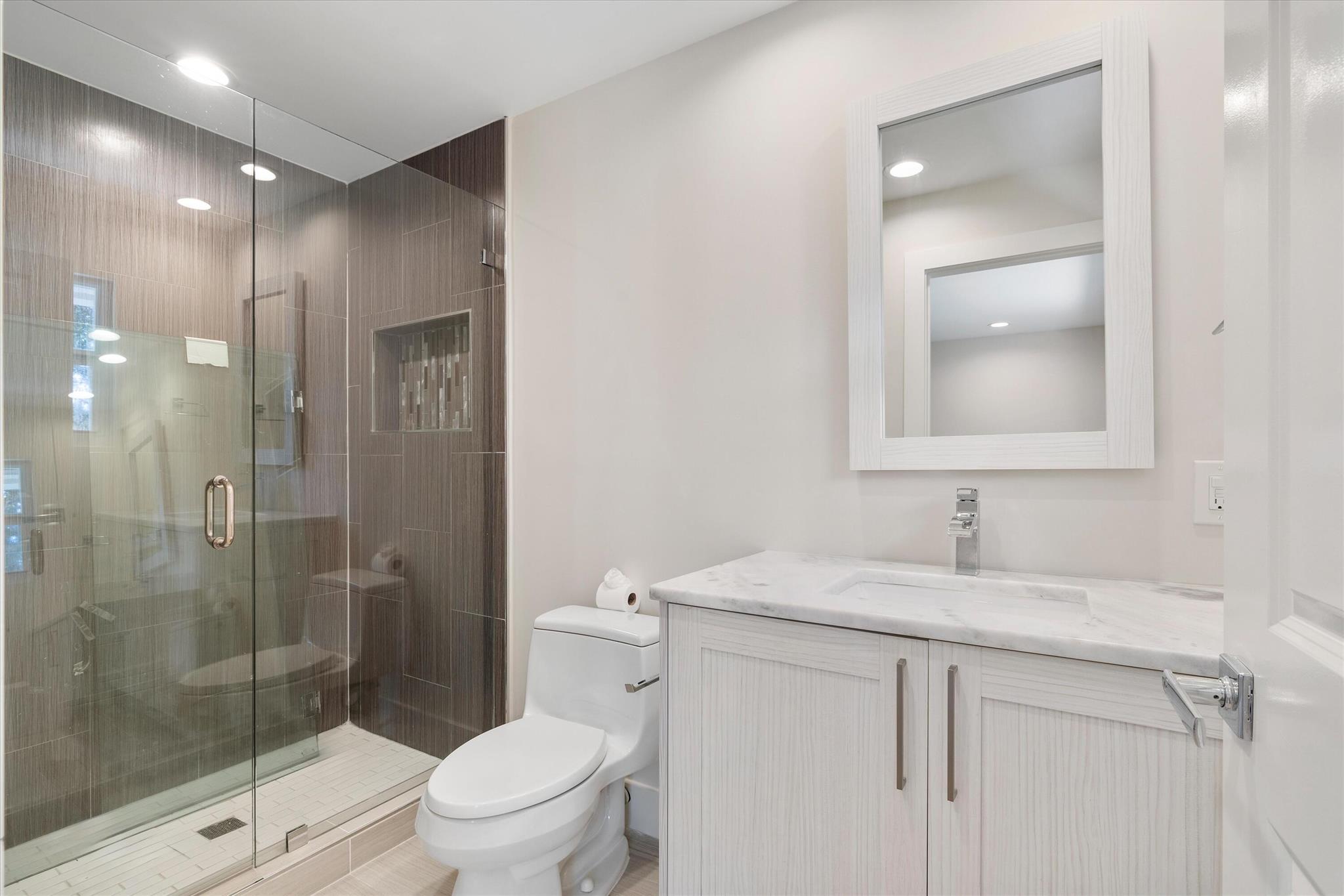 WOODFIELD HUNT CLUB II - Residential