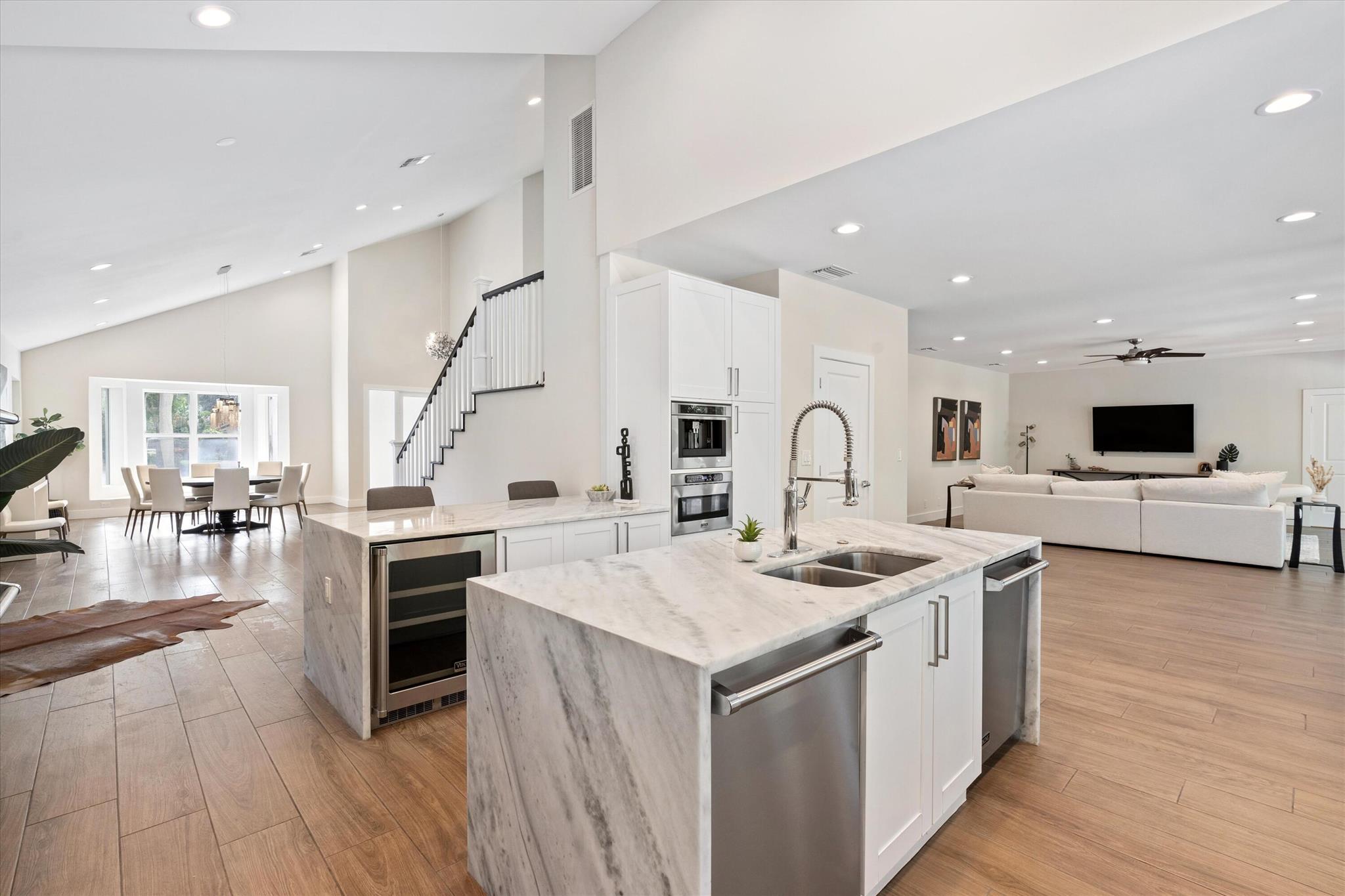 WOODFIELD HUNT CLUB II - Residential